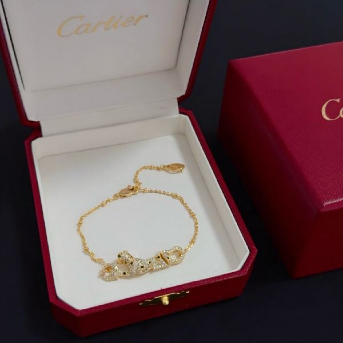 クラシックCARTIER カルティエ スーパーコピー ブレスレット 高級感 洗練 安心