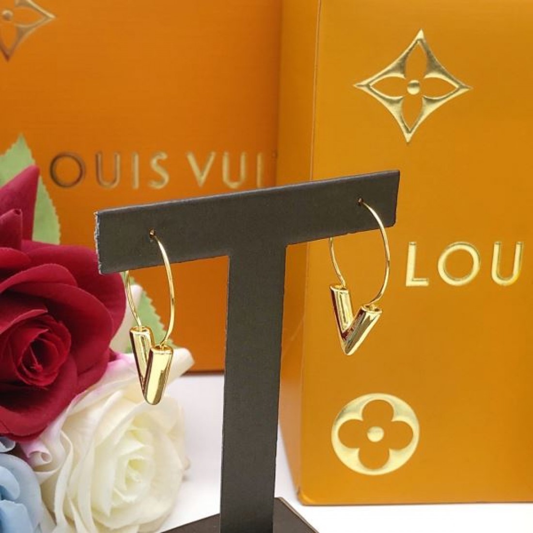 モード LOUIS VUITTON ルイヴィトン スーパーコピー イヤリング 存在感 上品 人気