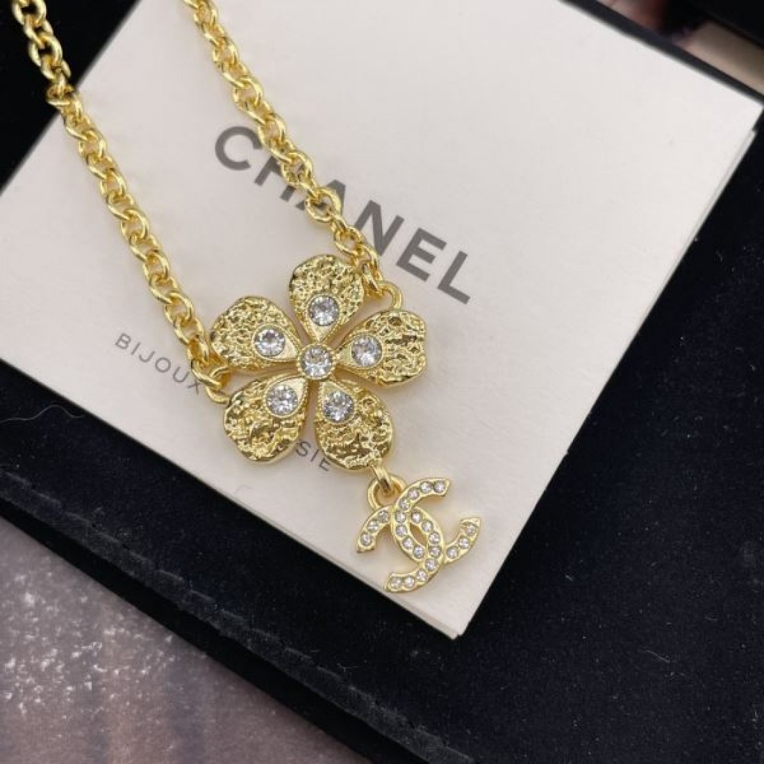 洗練 シンプル 上質 CHANEL シャネル コピー ブレスレット 高評価 人気