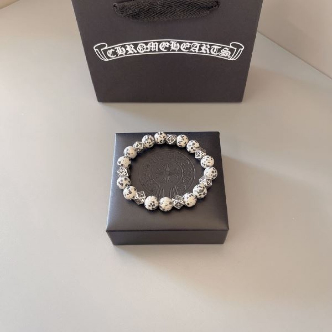 重厚感 CHROME HEARTS クロムハーツ コピー ブレスレット 高評価 人気