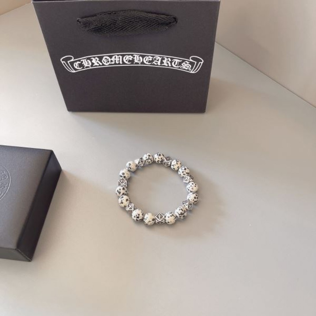 重厚感 CHROME HEARTS クロムハーツ コピー ブレスレット 高評価 人気