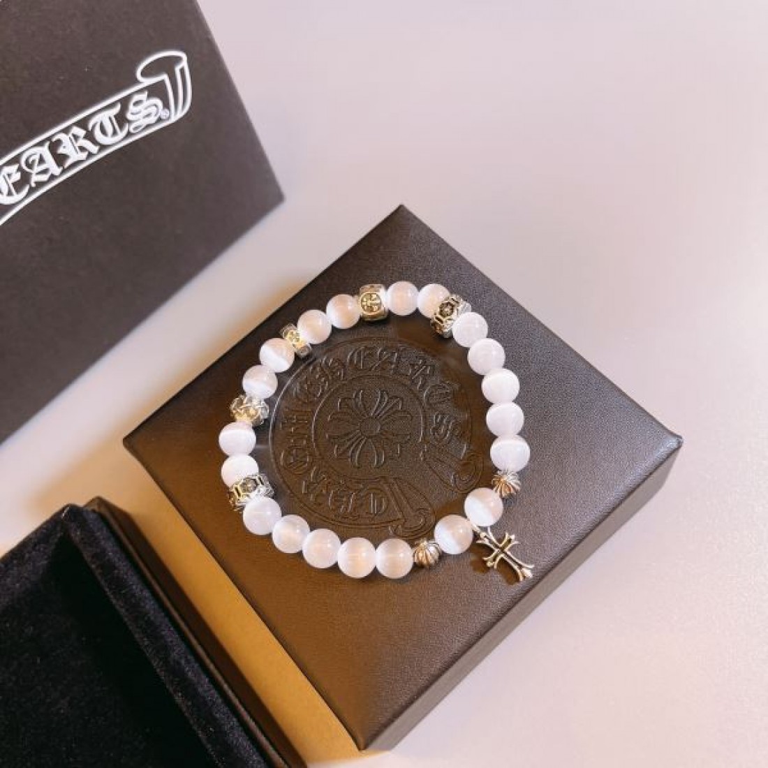 クール 高級感 洗練 CHROME HEARTS コピー クロムハーツ ブレスレット 存在感