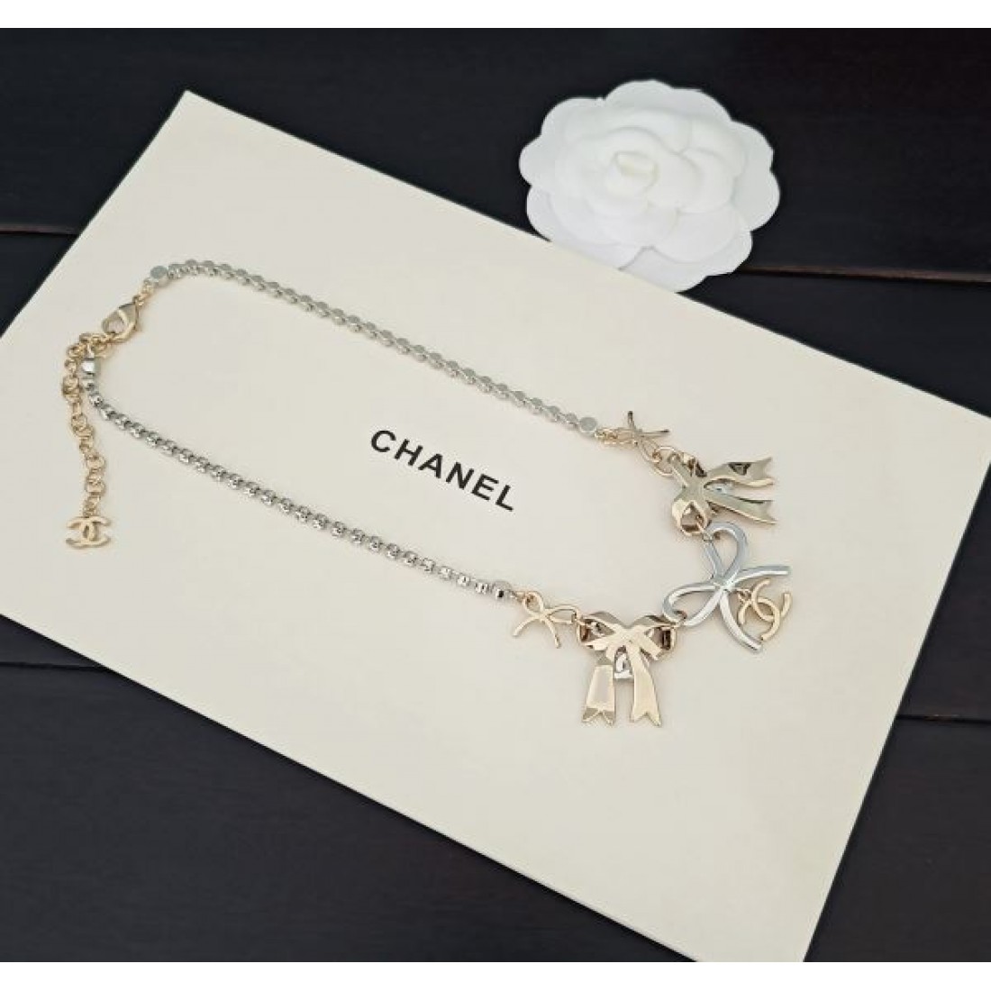 華やか 高級感 CHANEL シャネル コピー ネックレス 洗練 エレガント 人気