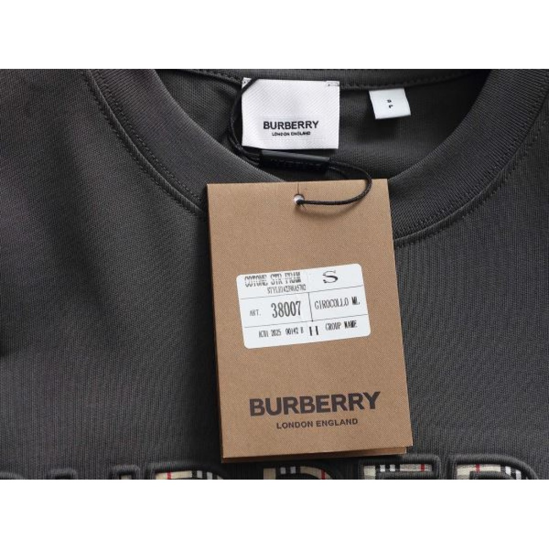 シンプル 上質 大人カジュアル BURBERRY バーバリー コピー 半袖Tシャツ 爽やか