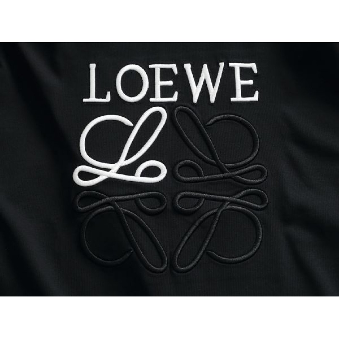 ナチュラル 上質 こなれ感 LOEWE ロエベ コピー 半袖Tシャツ 爽やか 大人カジュアル