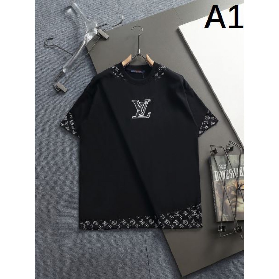 大人っぽい 抜け感 上質 LOUIS VUITTON ルイヴィトン コピー 半袖Tシャツ 高見え