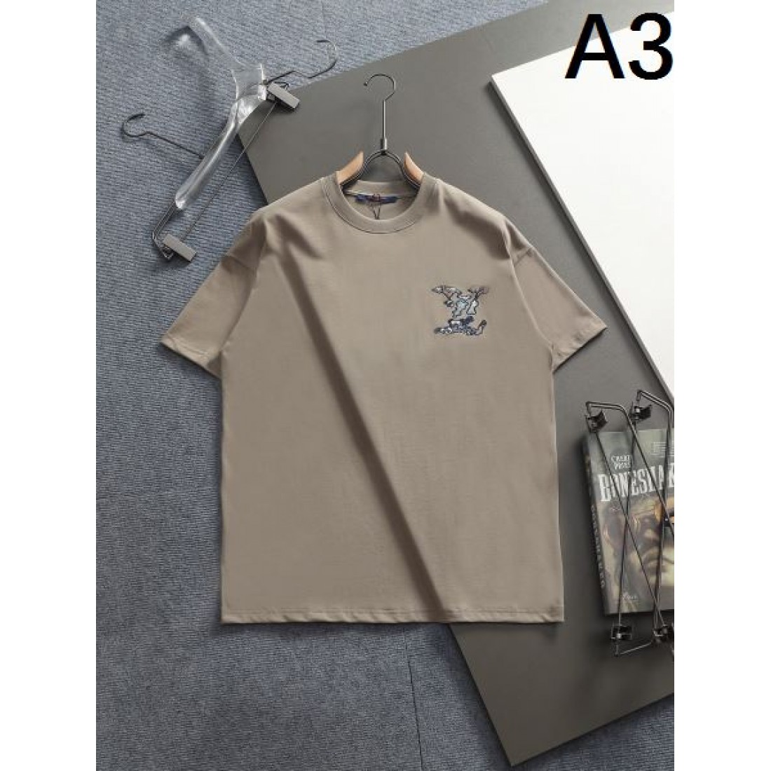  大人カジュアル LOUIS VUITTON ルイヴィトン コピー 半袖Tシャツ 高品質