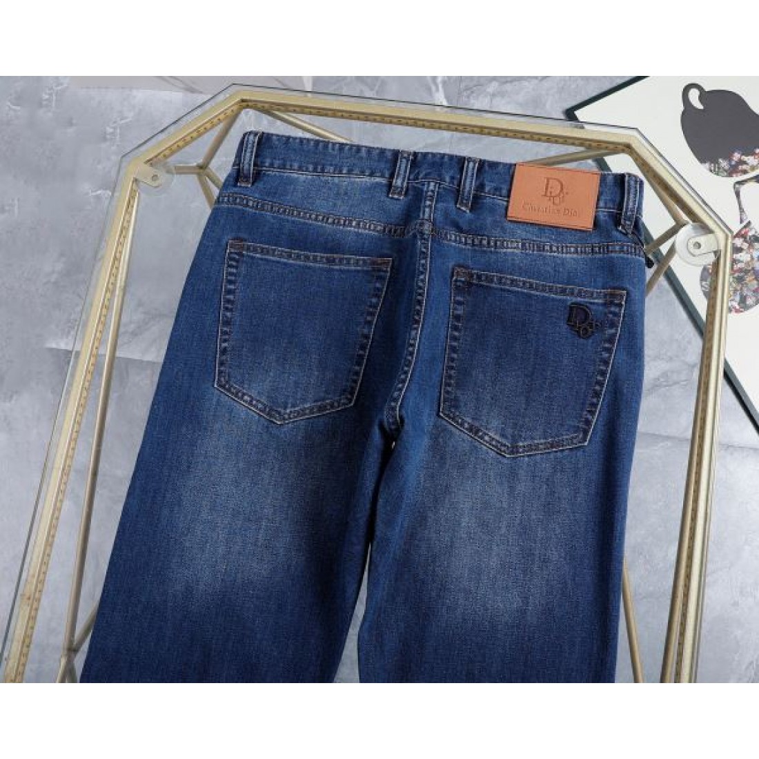 エレガント 洗練 大人向け DIOR ディオール コピー ジーンズ 上品 高級感