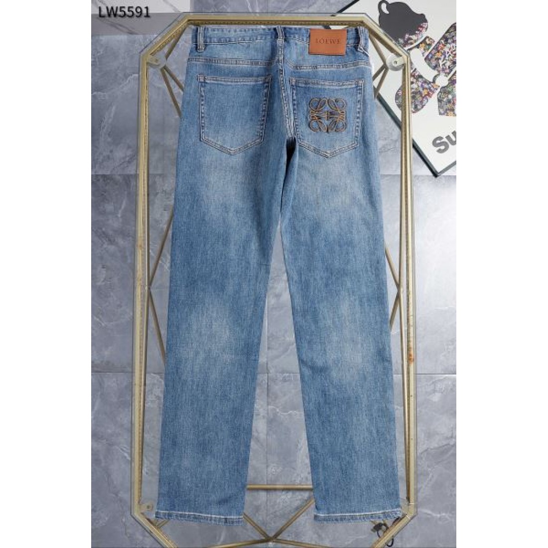 シンプル 上品 洗練 LOEWE ロエベ コピー ジーンズ きれいめ 大人向け