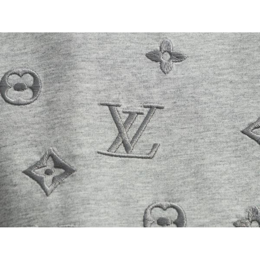 清潔感 上質 LOUIS VUITTON ルイヴィトン コピー 半袖Tシャツ 着心地抜群