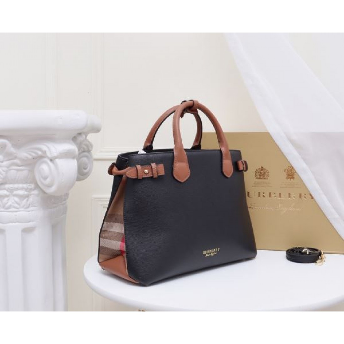 定番人気 落ち着き バーバリー BURBERRY コピー トートバッグ 収納力充実 耐久性良好
