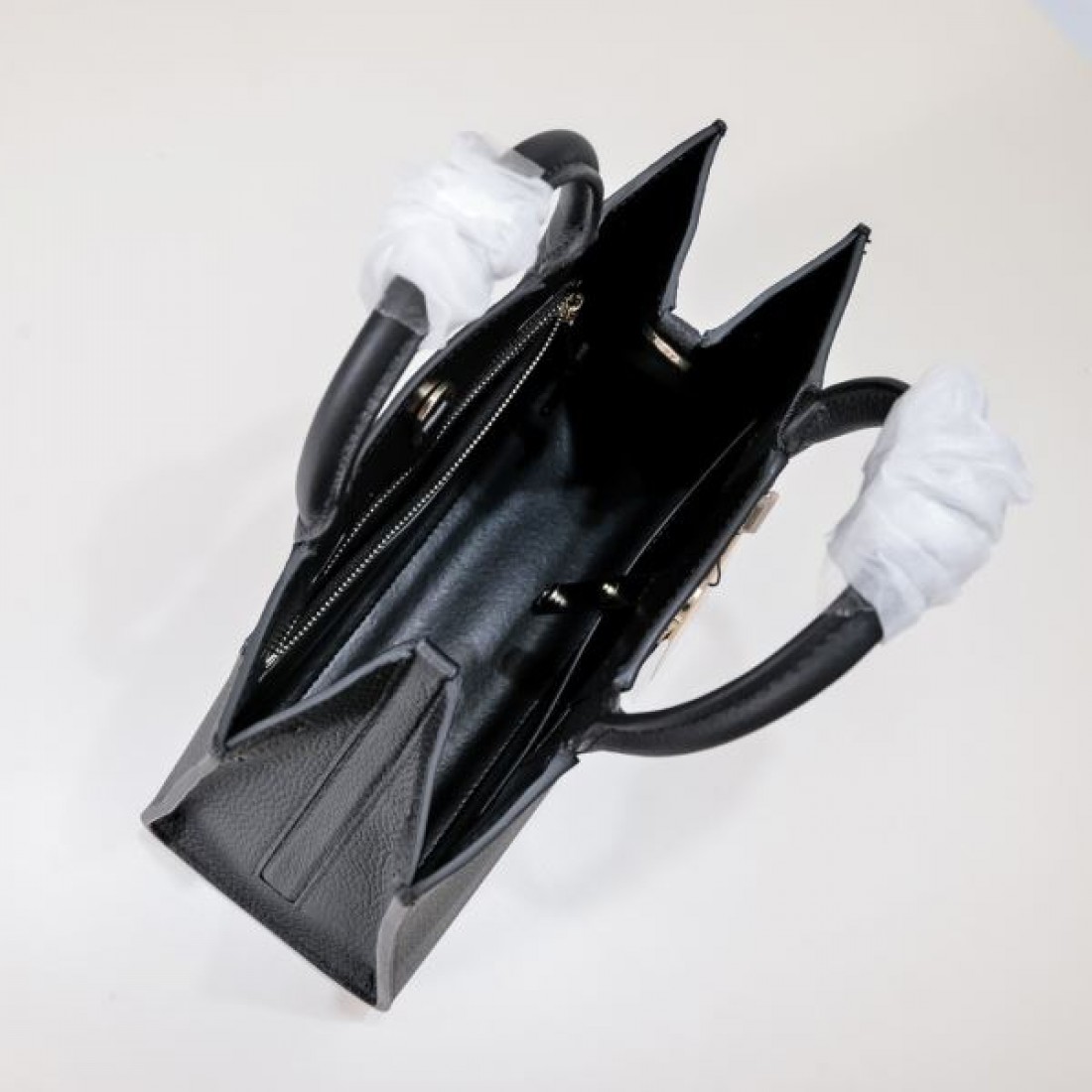 大人向け シンプル バーバリー BURBERRY コピー トートバッグ 使いやすい 安定感あり