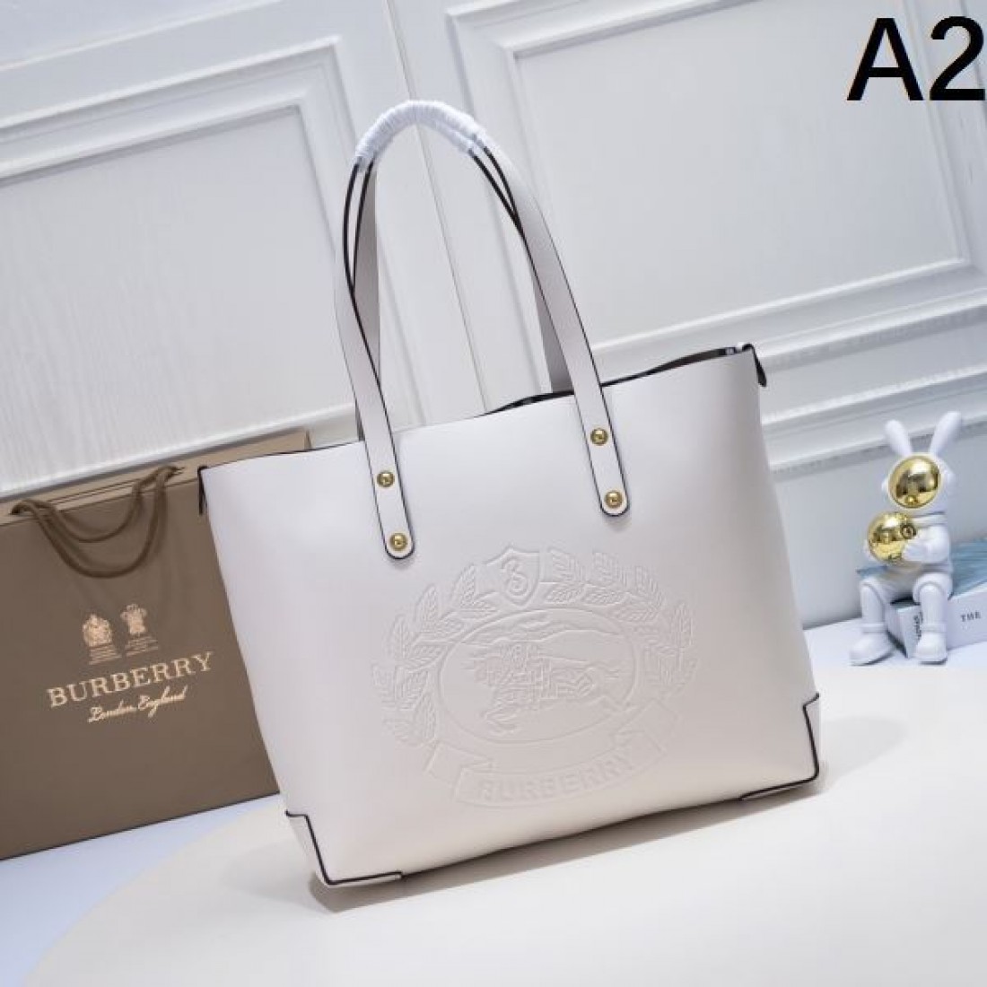 英国調 上質素材 バーバリー BURBERRY コピー トートバッグ 品質信頼 長期愛用