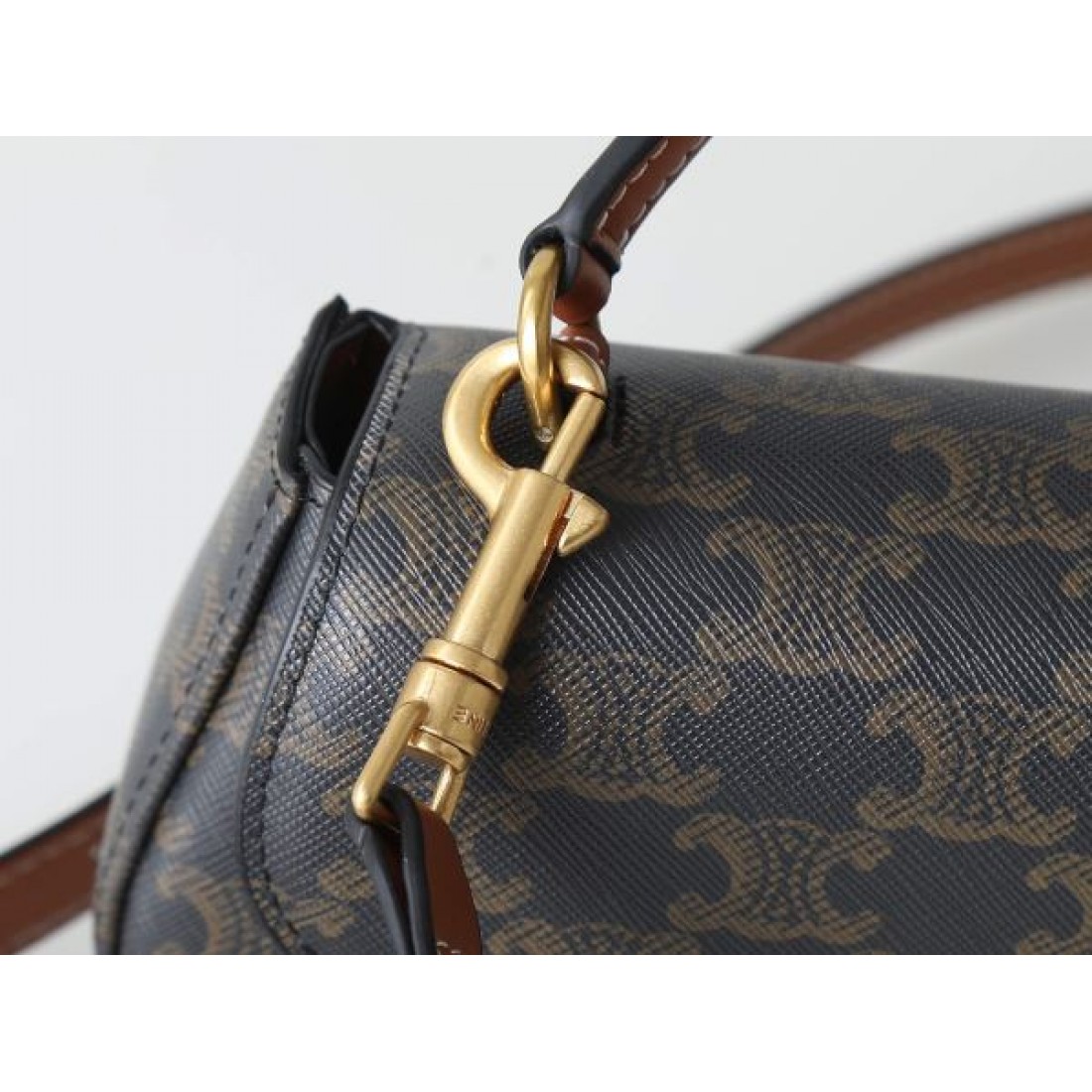  知的印象 高機能 セリーヌ CELINE コピー トートバッグ 実用重視 状態良好