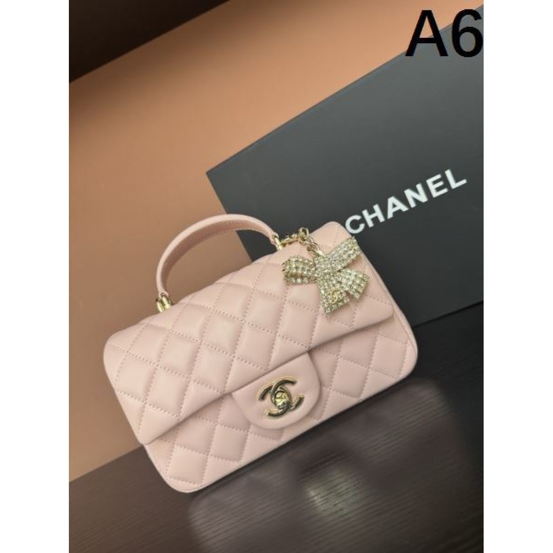 高級感 優雅 シャネル CHANEL コピー トートバッグ 存在感抜群 完成度高