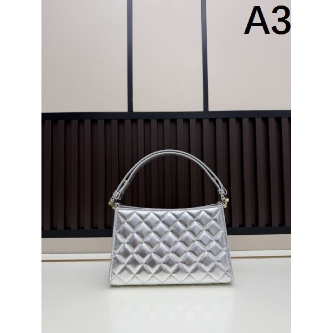 高級感 洗練 シャネル CHANEL コピー トートバッグ 上品仕立て 存在感抜群