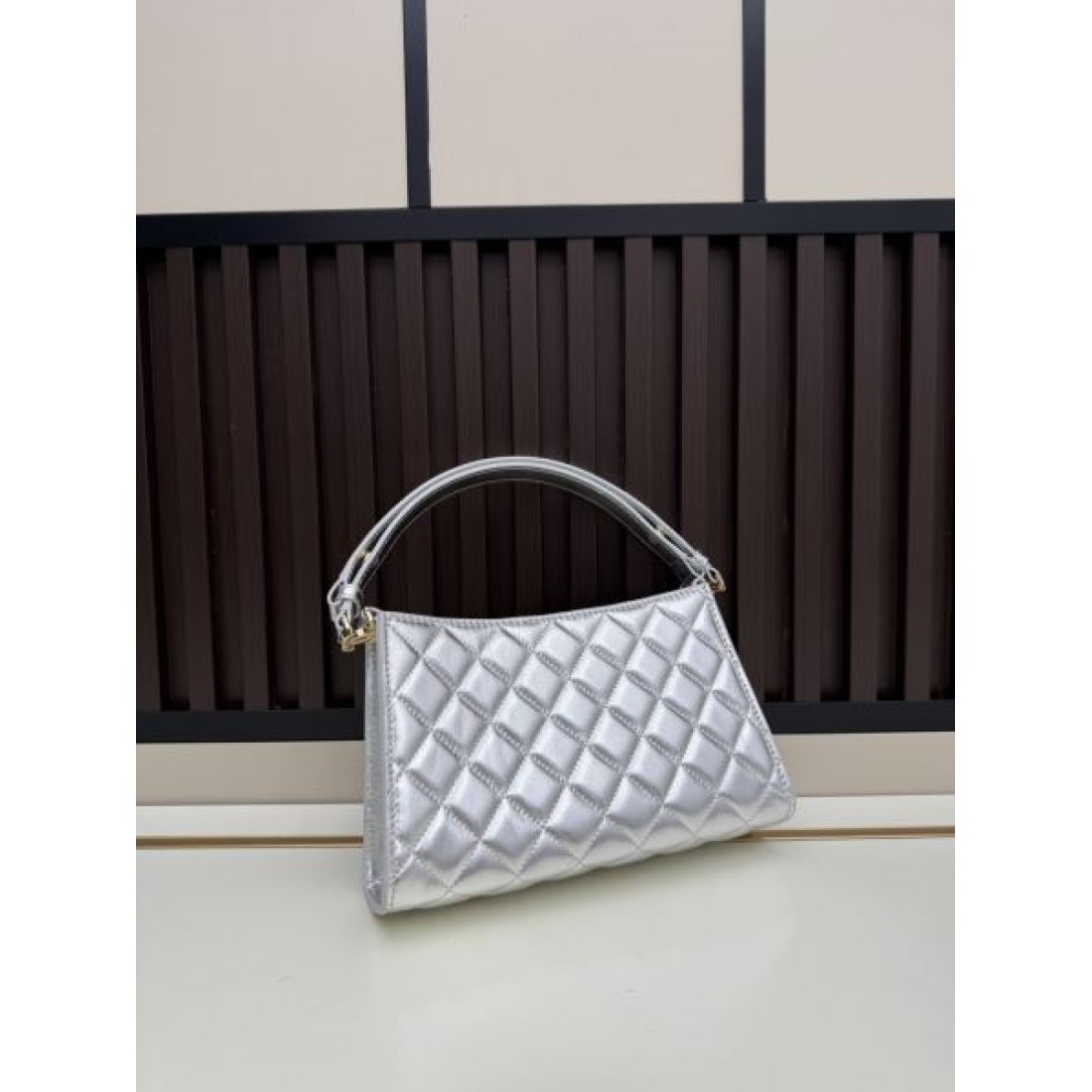 高級感 洗練 シャネル CHANEL コピー トートバッグ 上品仕立て 存在感抜群