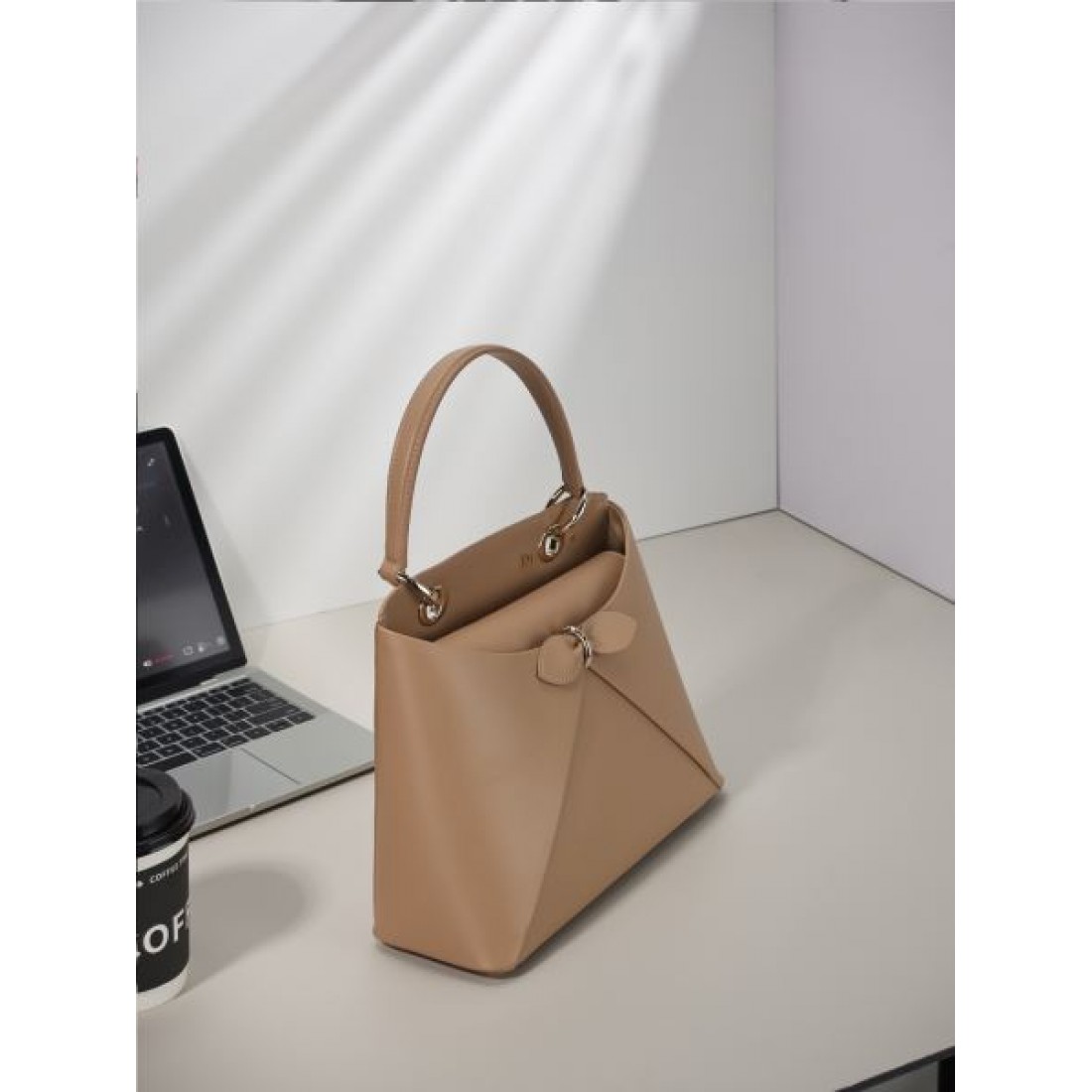 優雅 落ち着き ディオール DIOR コピー トートバッグ 実用設計 耐久性良好