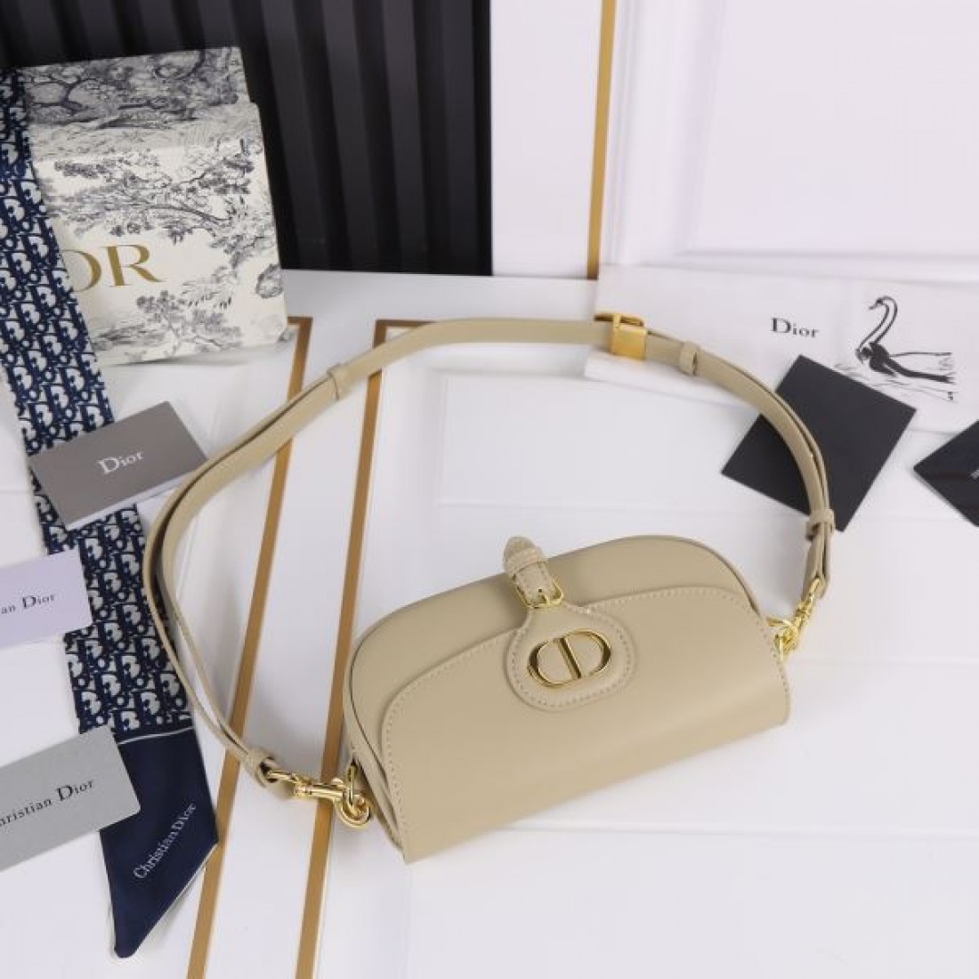  華やか 上質素材 ディオール DIOR コピー トートバッグ 人気継続 完成度高