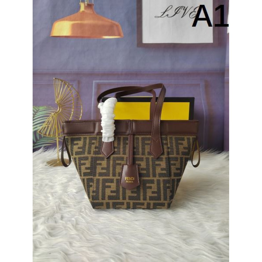 個性派 洗練デザイン フェンディ FENDI コ...