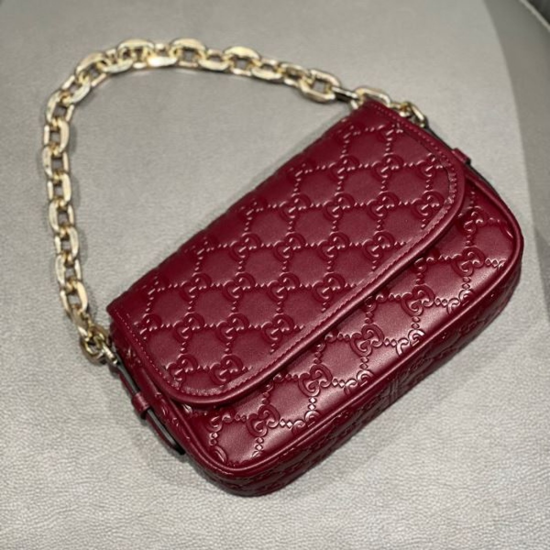 スタイリッシュ 大人向け グッチ GUCCI コピー トートバッグ 使いやすい 長期愛用