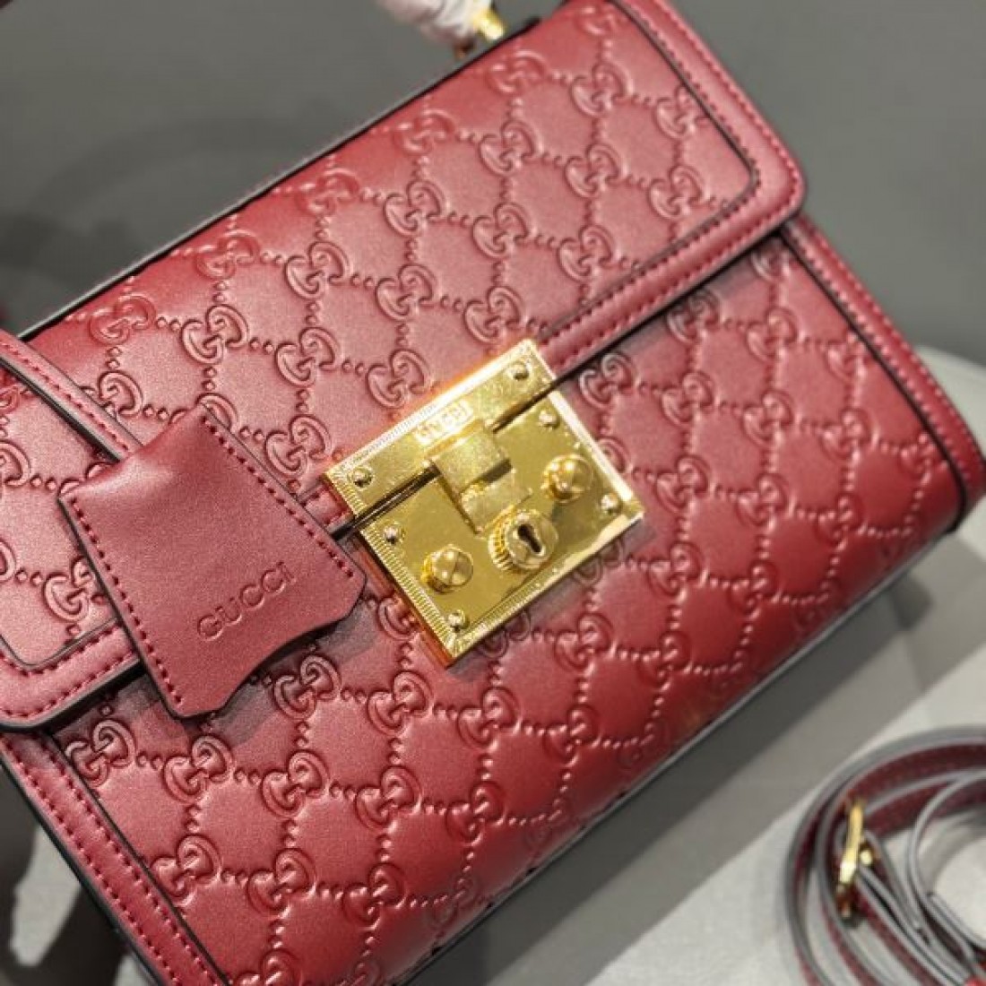 重厚感 高機能 グッチ GUCCI コピー トートバッグ バランス良好 信頼品質