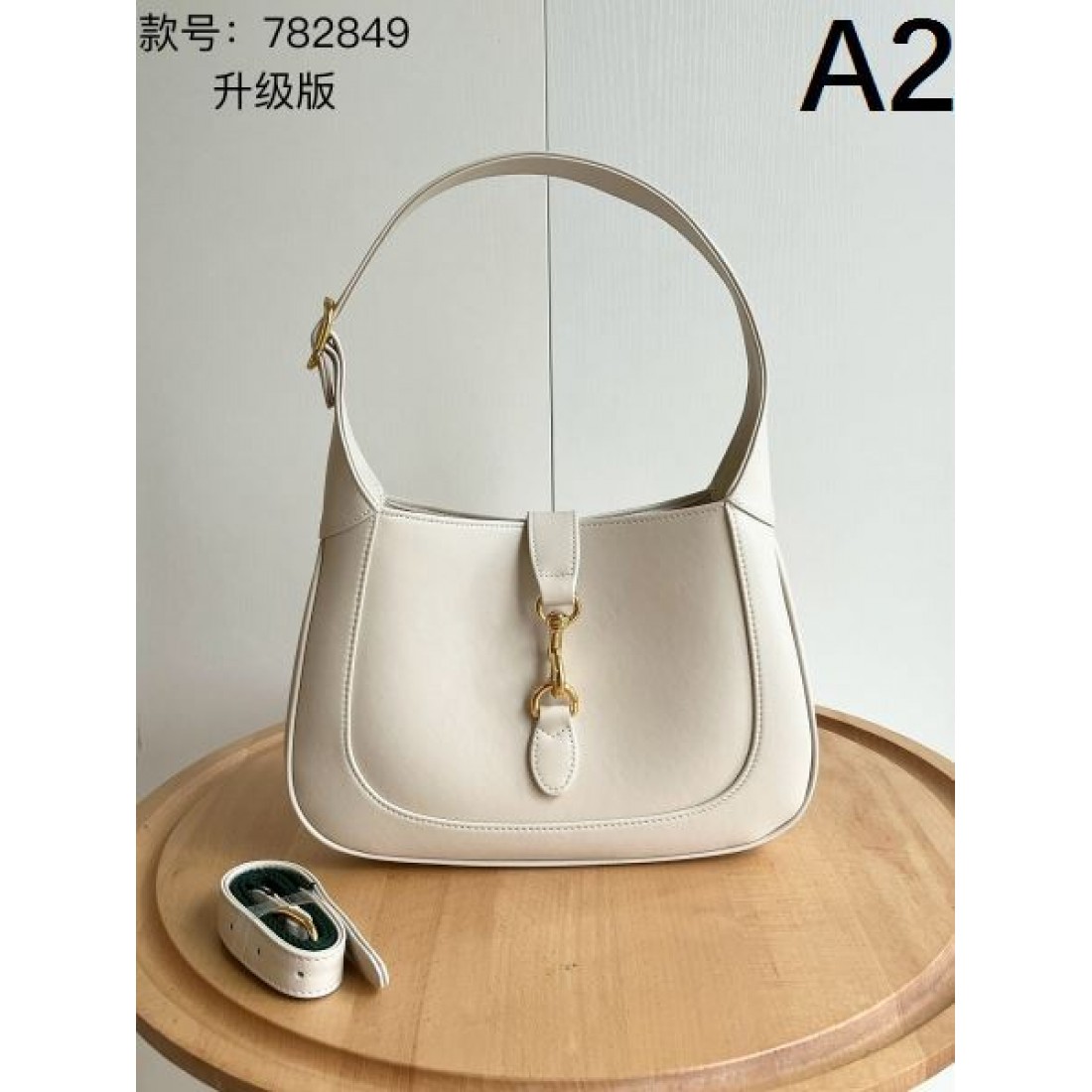 トレンド志向 シャープ印象 グッチ GUCCI コピー トートバッグ 仕上げ丁寧 実用重視