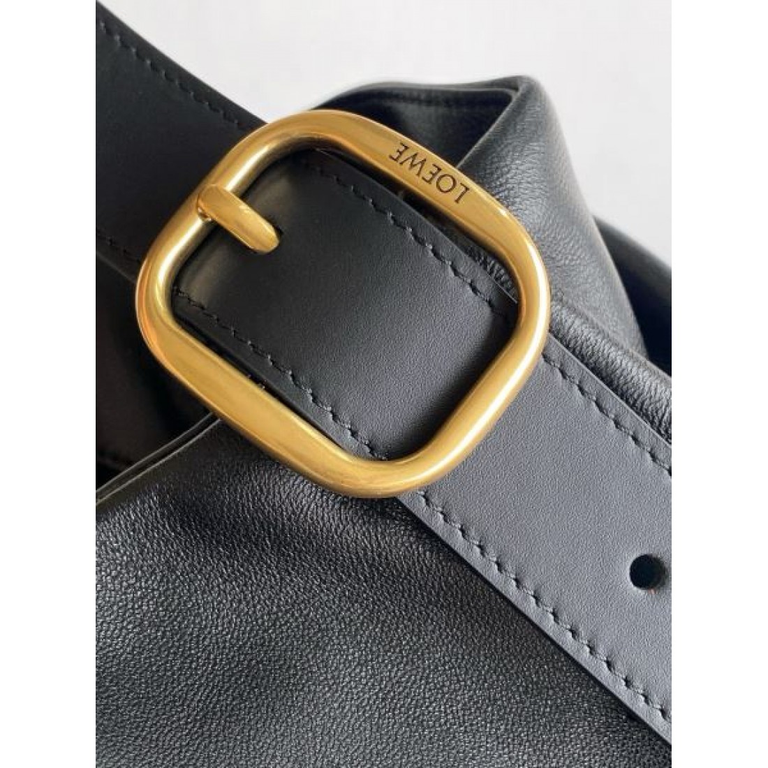 洗練 上品 ロエベ LOEWE コピー トートバッグ 高級感 収納力抜群