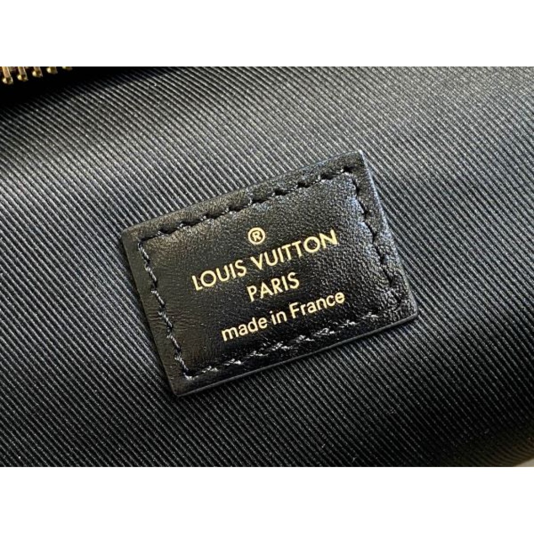 エレガント 上質素材 ルイヴィトン LOUIS VUITTON コピー トートバッグ ブランド力