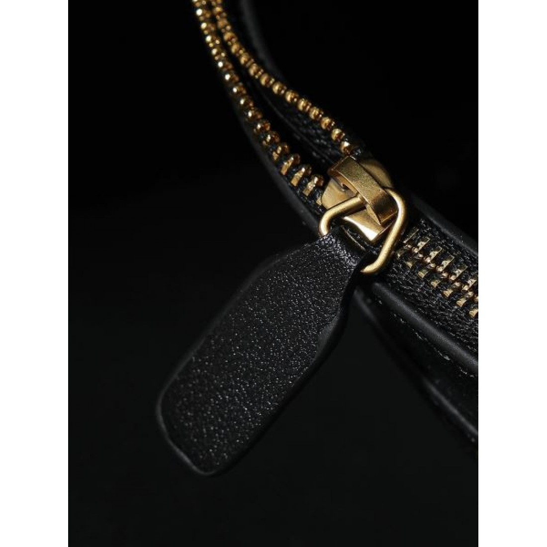 都会的 シンプル イヴ サンローラン YSL コピー トートバッグ 実用重視 仕立て良好