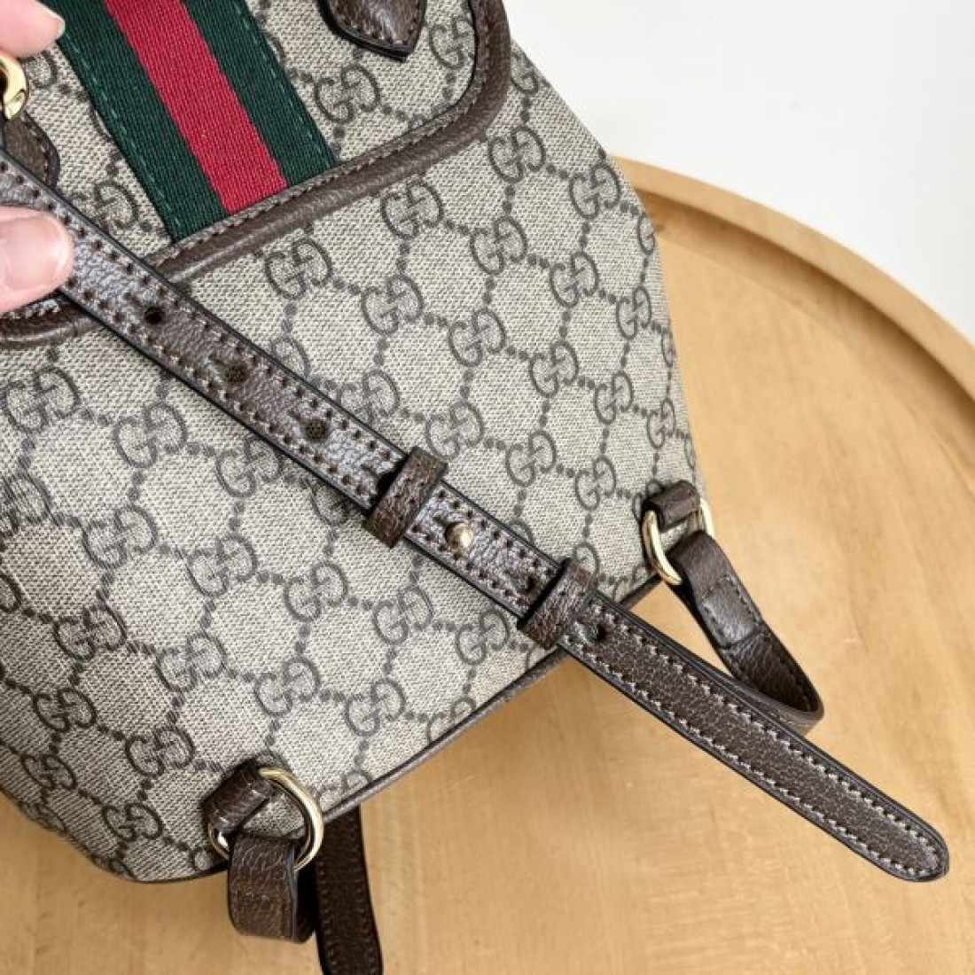存在感強め カジュアル向け グッチ GUCCI コピー バックパック コーデ映え 個性派