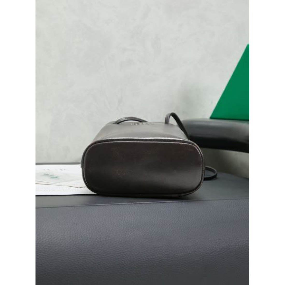 柔らか印象 フェミニン ミュウミュウ MIU MIU コピー バックパック 軽量設計 使い勝手良好