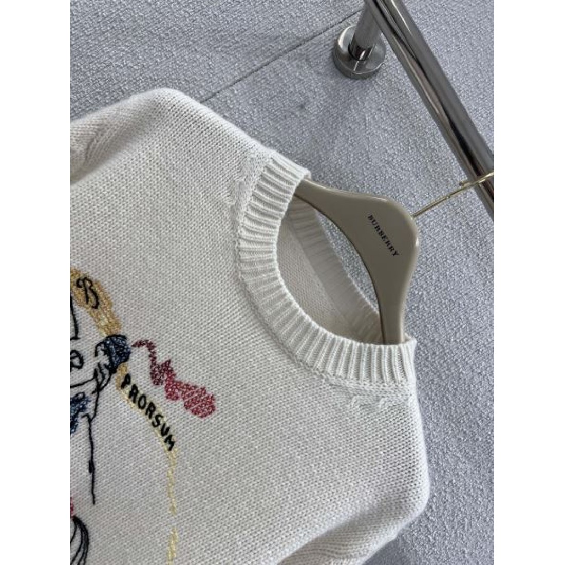 高級感 上品 BURBERRY バーバリー コピー ニットセーター 暖かい 大人っぽい