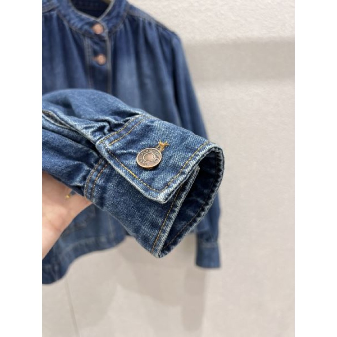 ナチュラル 上品 CHLOE クロエ コピー デニムジャケット 軽やか 大人可愛い