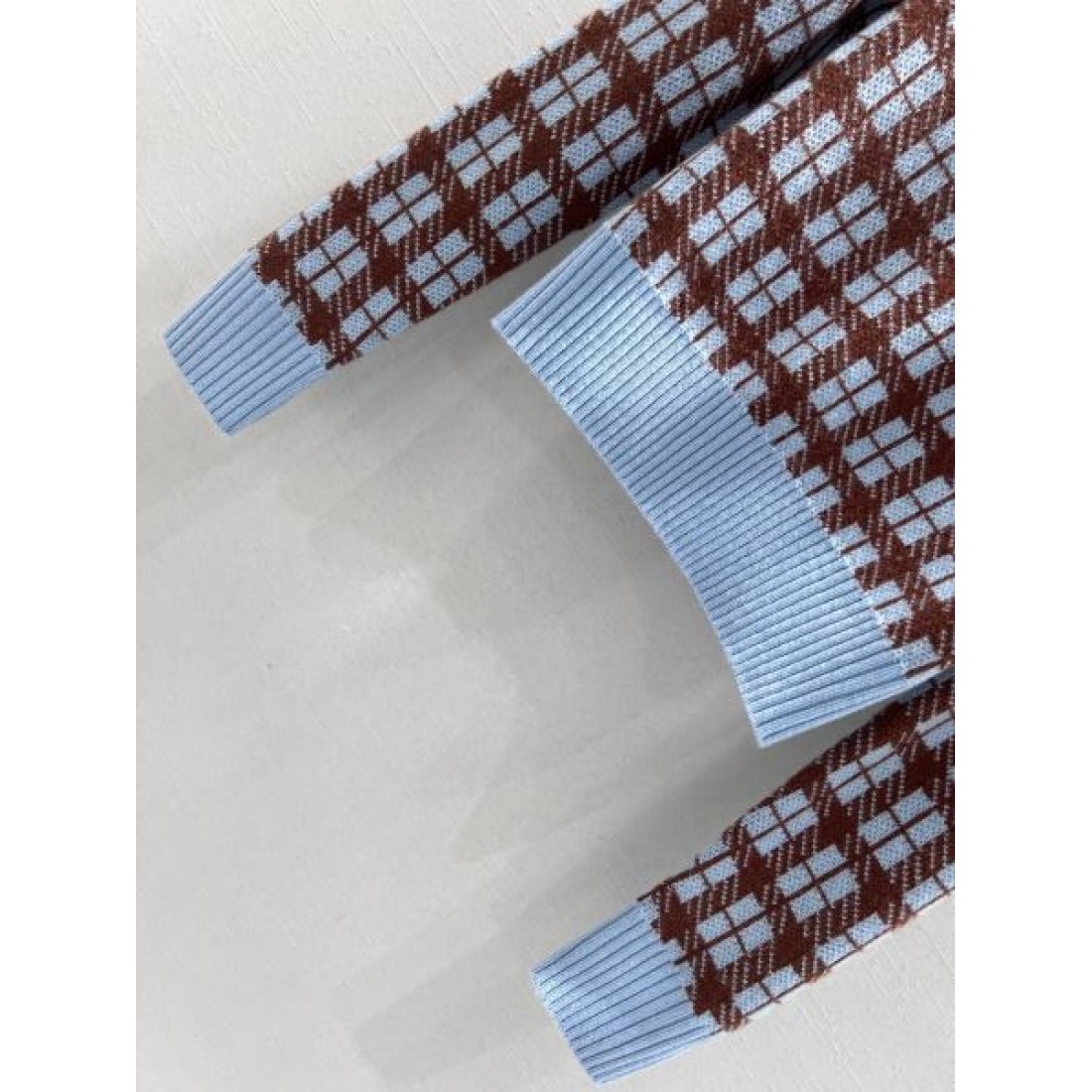 高級感 洗練 DIOR ディオール コピー セーター 暖かい 上品