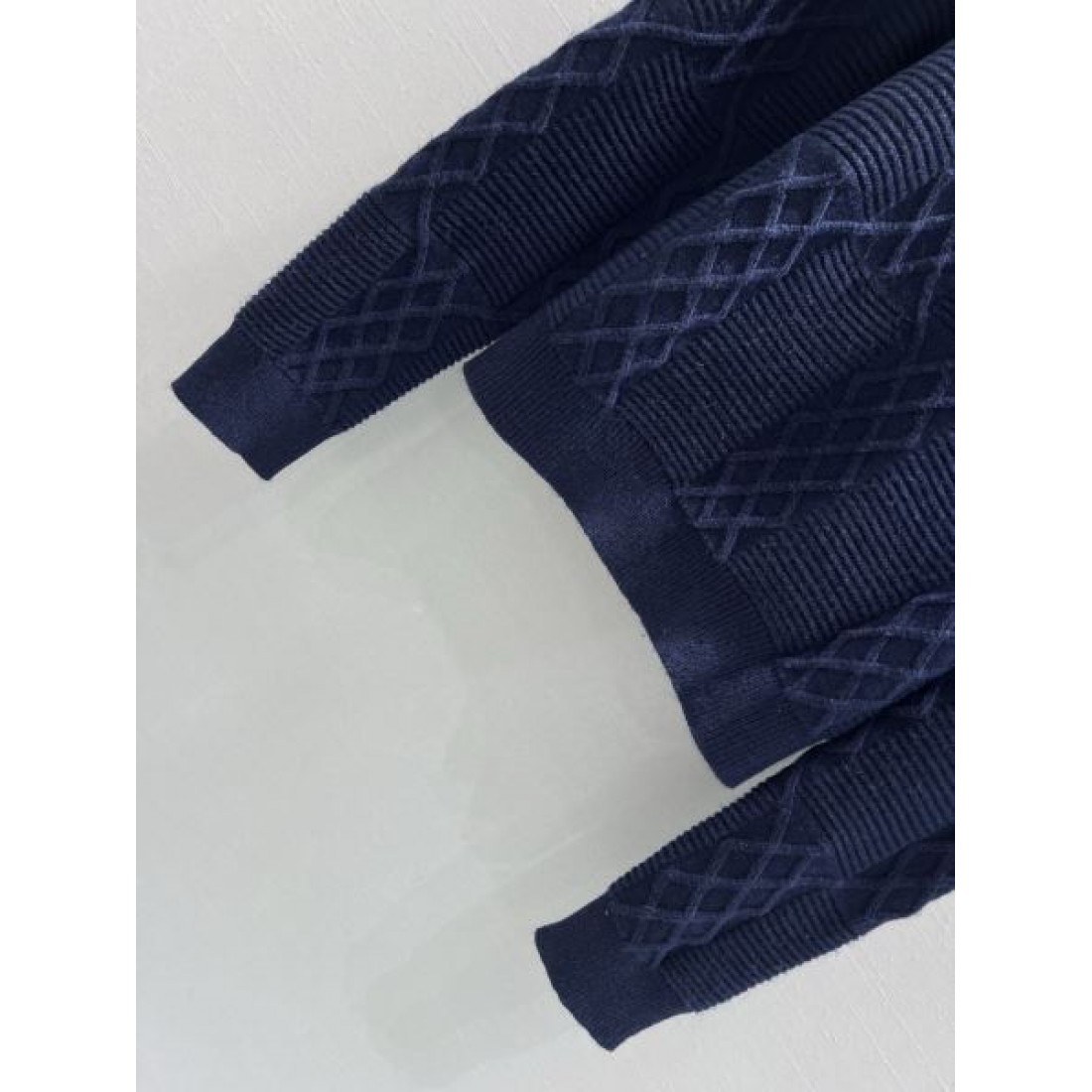 上品 きれいめ DIOR ディオール コピー ニット 着心地良い 大人っぽい