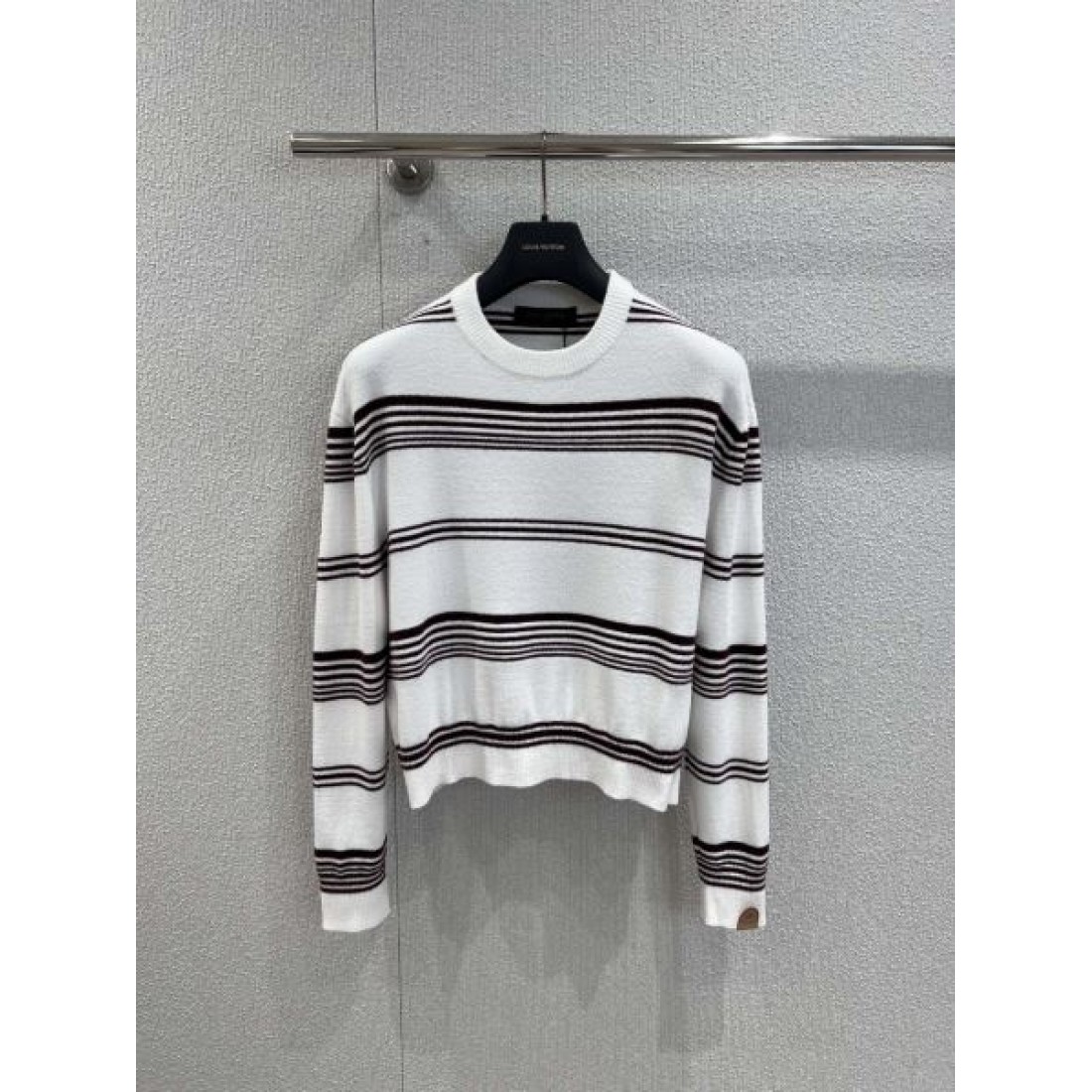 高級 上品 LOUIS VUITTON ルイヴィトン コピー セーター 暖かい エレガント