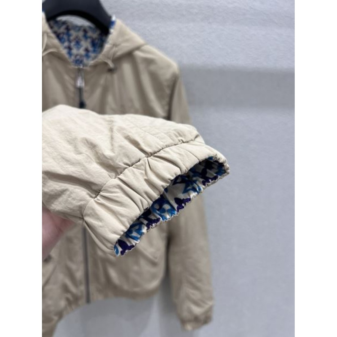 定番 高品質 LOUIS VUITTON ルイヴィトン コピー ジャケット 上品 大人っぽい