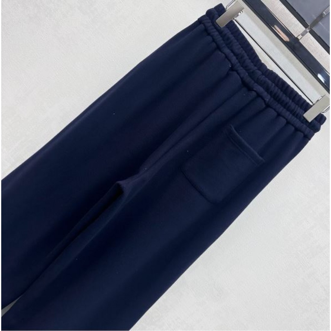 上品 大人向け CELINE セリーヌ スーパーコピー パンツ 定番