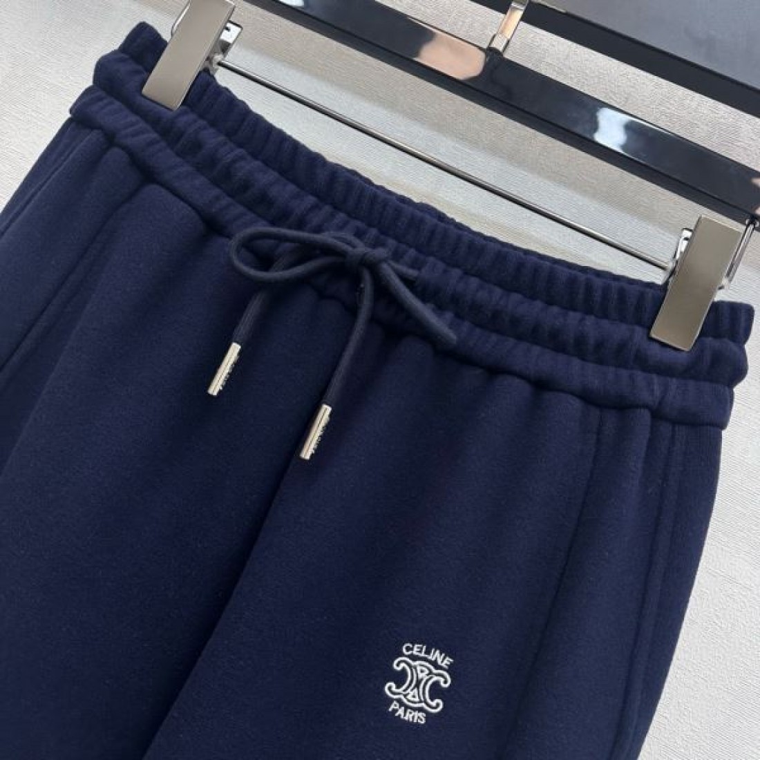 上品 大人向け CELINE セリーヌ スーパーコピー パンツ 定番