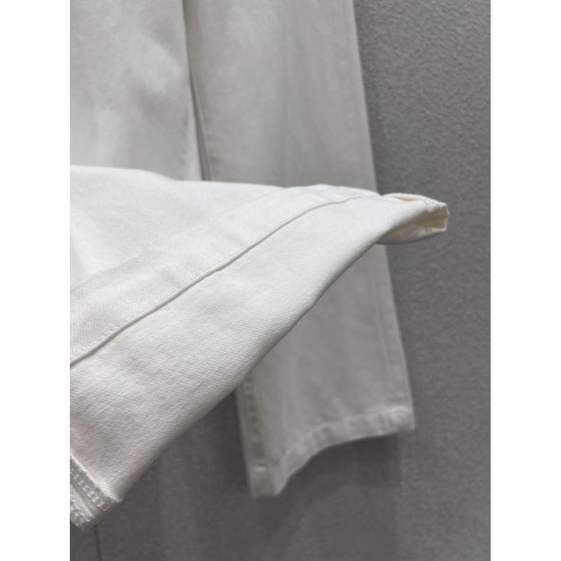 高品質 ナチュラル CELINE セリーヌ スーパーコピー デニムパンツ 柔軟