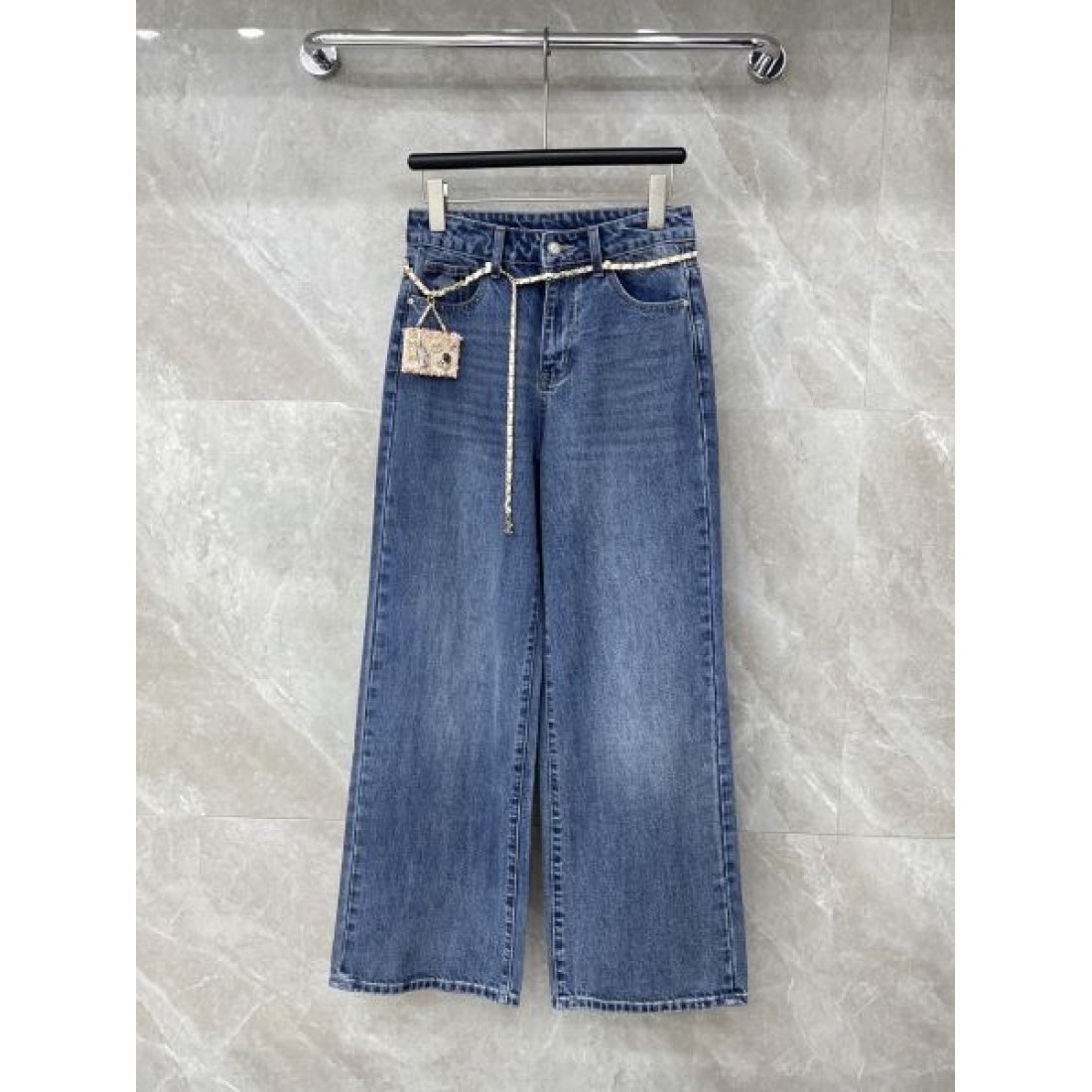 フェミニン 繊細 CHANEL シャネル スーパーコピー デニムパンツ 優雅