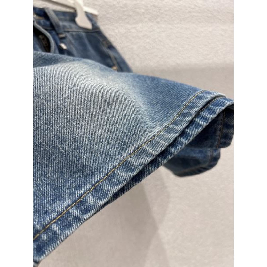 軽量 爽やか LOEWE ロエベ スーパーコピー デニムショートパンツ 快適