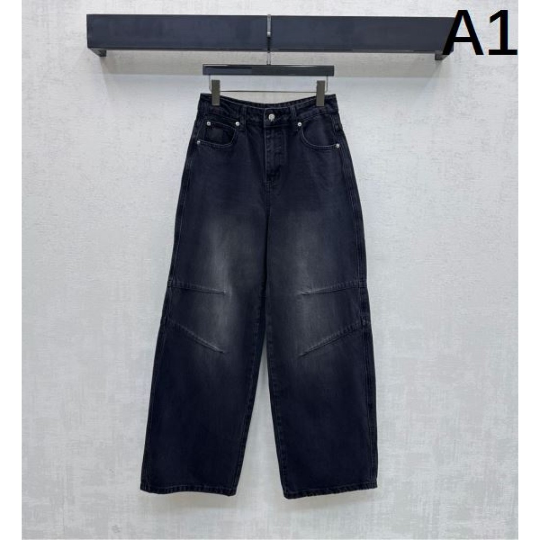 上品 美脚 LOEWE ロエベ スーパーコピー デニムパンツ 快適