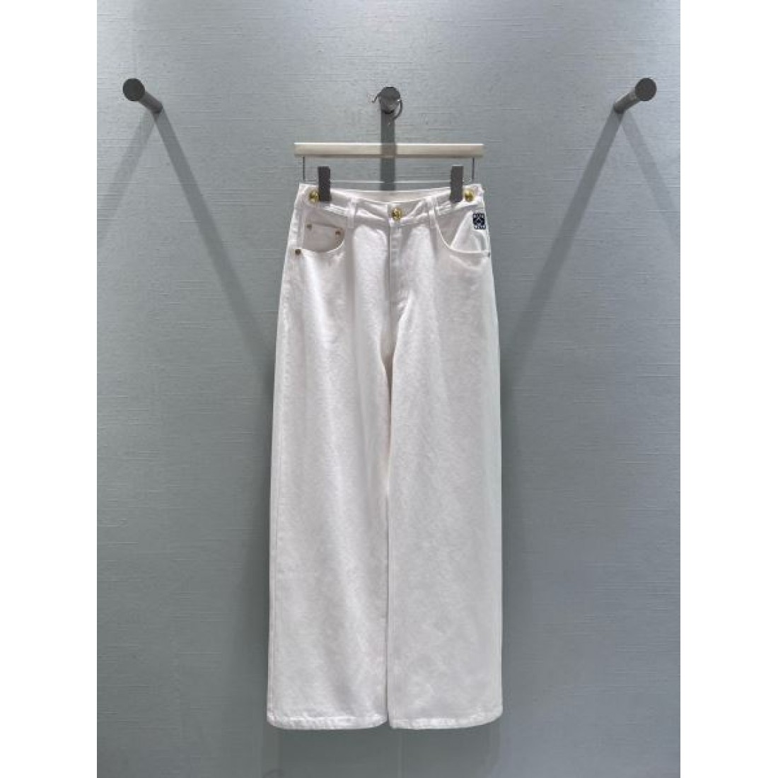 洗練感 スリム LOEWE ロエベ スーパーコピー デニムパンツ 定番