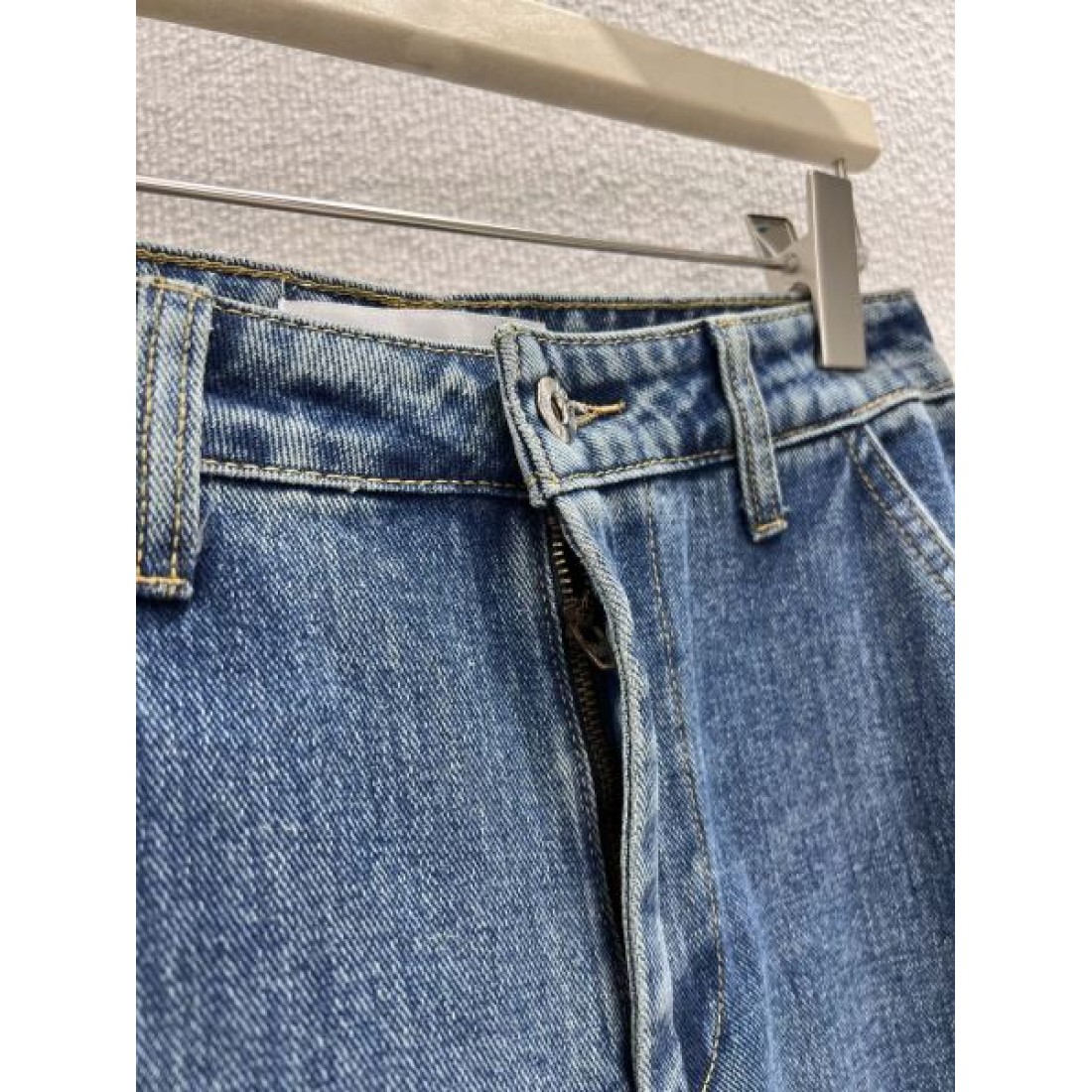  上質感 モード LOEWE ロエベ スーパーコピー デニムパンツ 柔軟