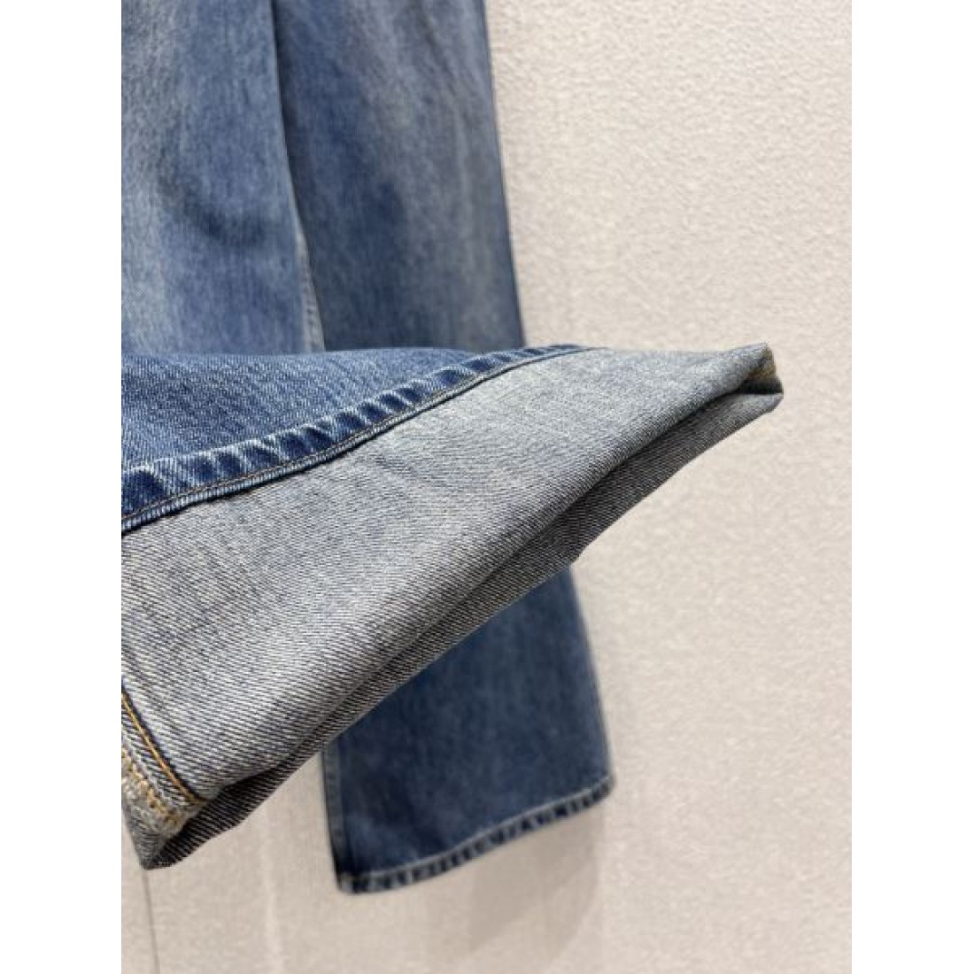  高級感 エレガント LOUIS VUITTON ルイヴィトン スーパーコピー デニムパンツ 注目