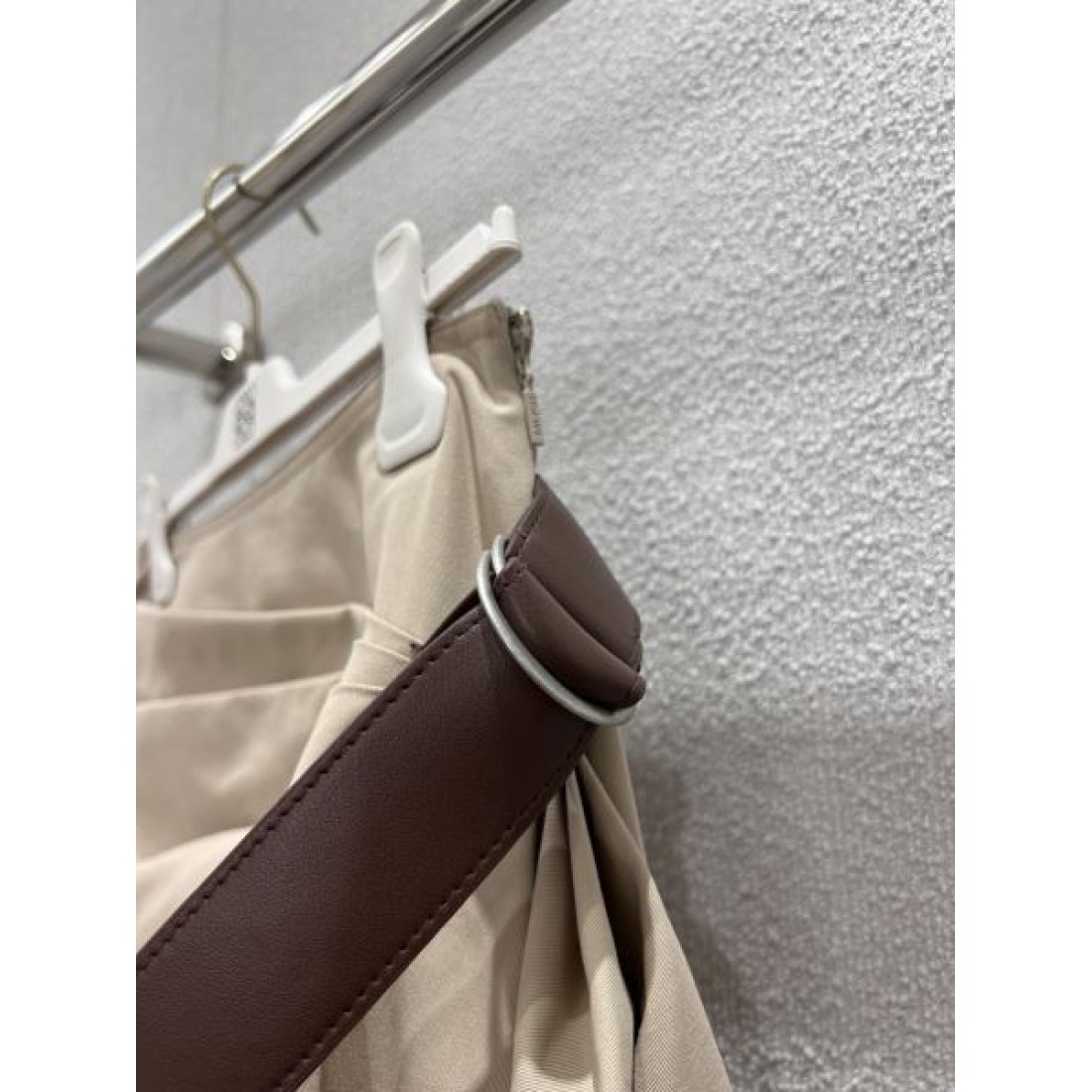  アーティスティック 上品 LOEWE ロエベ スーパーコピー スカート 立体的 デザイン性