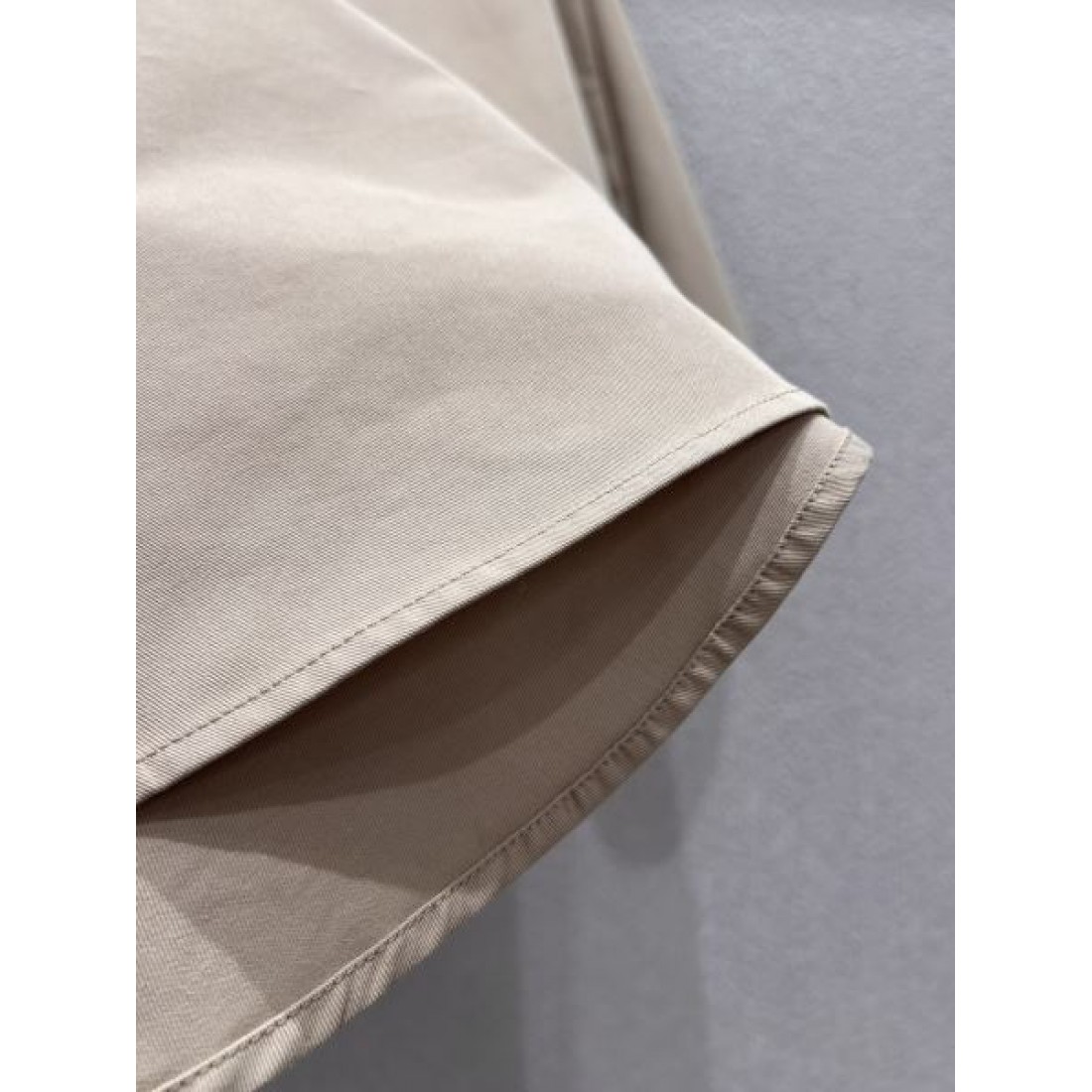  アーティスティック 上品 LOEWE ロエベ スーパーコピー スカート 立体的 デザイン性