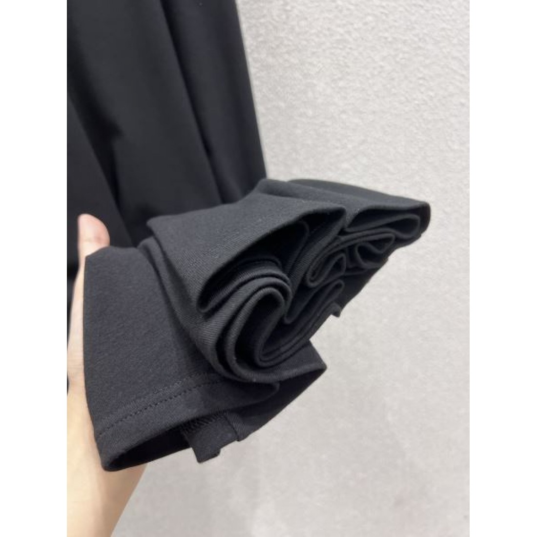 フェミニン 上品 MIU MIU ミュウミュウ スーパーコピー ワンピース エレガント 華やか